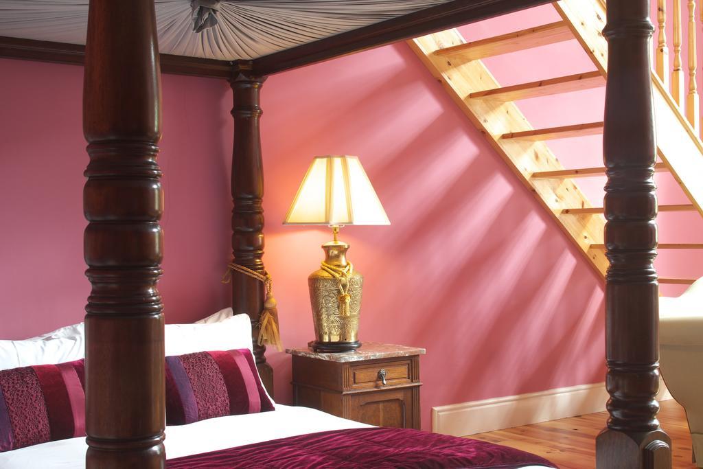 Viewmount House Otel Longford Oda fotoğraf