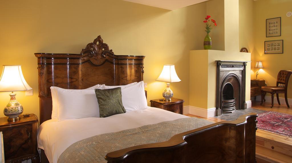 Viewmount House Otel Longford Oda fotoğraf